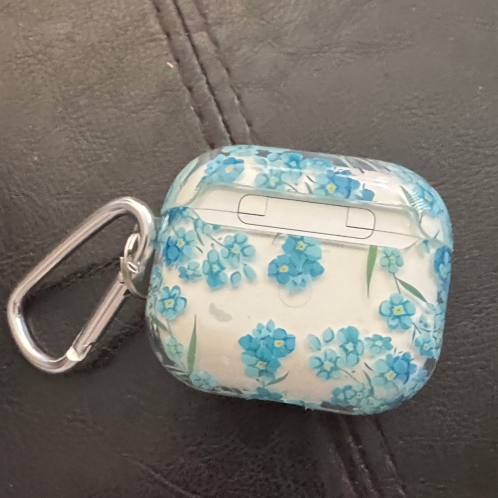 Floral Blue AirPod 3 Case with Carabiner - Picture 6 of 6